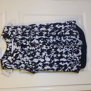 Hanna & Gracie top size Large